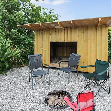Three-bedroom Holiday In * Tarm