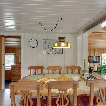 Three-bedroom Holiday In *
